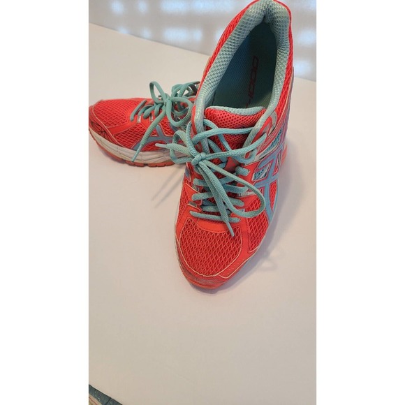 Size 7.5 - ASICS GT-1000 Hot‎ Pink - Picture 1 of 3